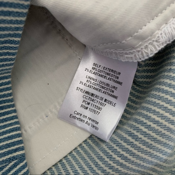 ALICE & OLIVIA Cady Clean PinStripe Shorts With Pockets Blue Size 2 - Picture 8 of 9